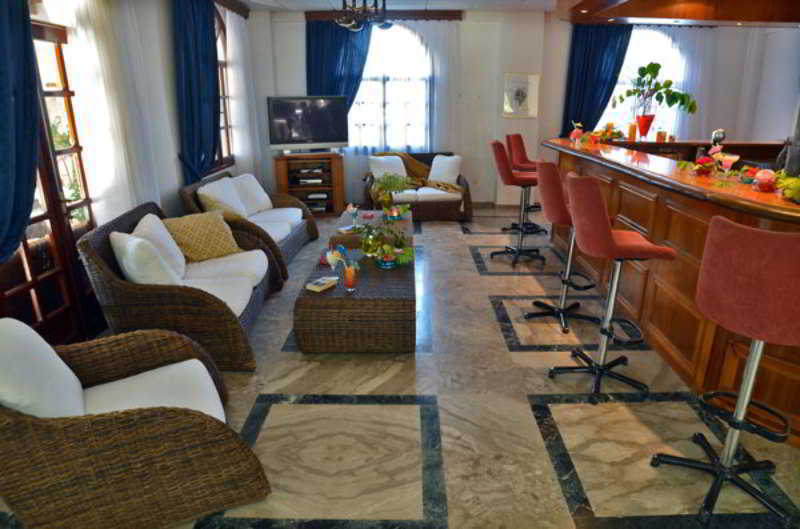 Mediterranee Hotel Plános 외부 사진